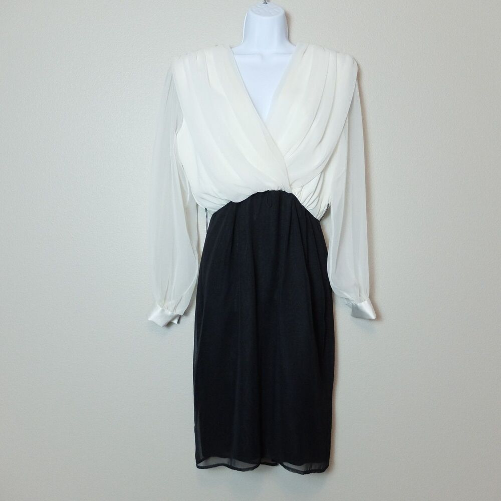Late Edition Ltd Vintage Black & White Dress Size 8